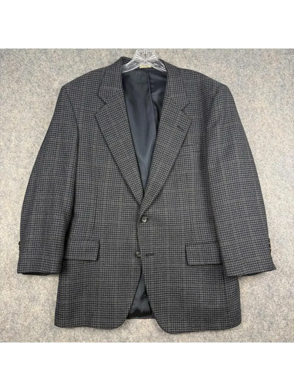 Jos A Bank Black Gray Houndstooth Sport Coat Blazer Wool Size 40S 675
